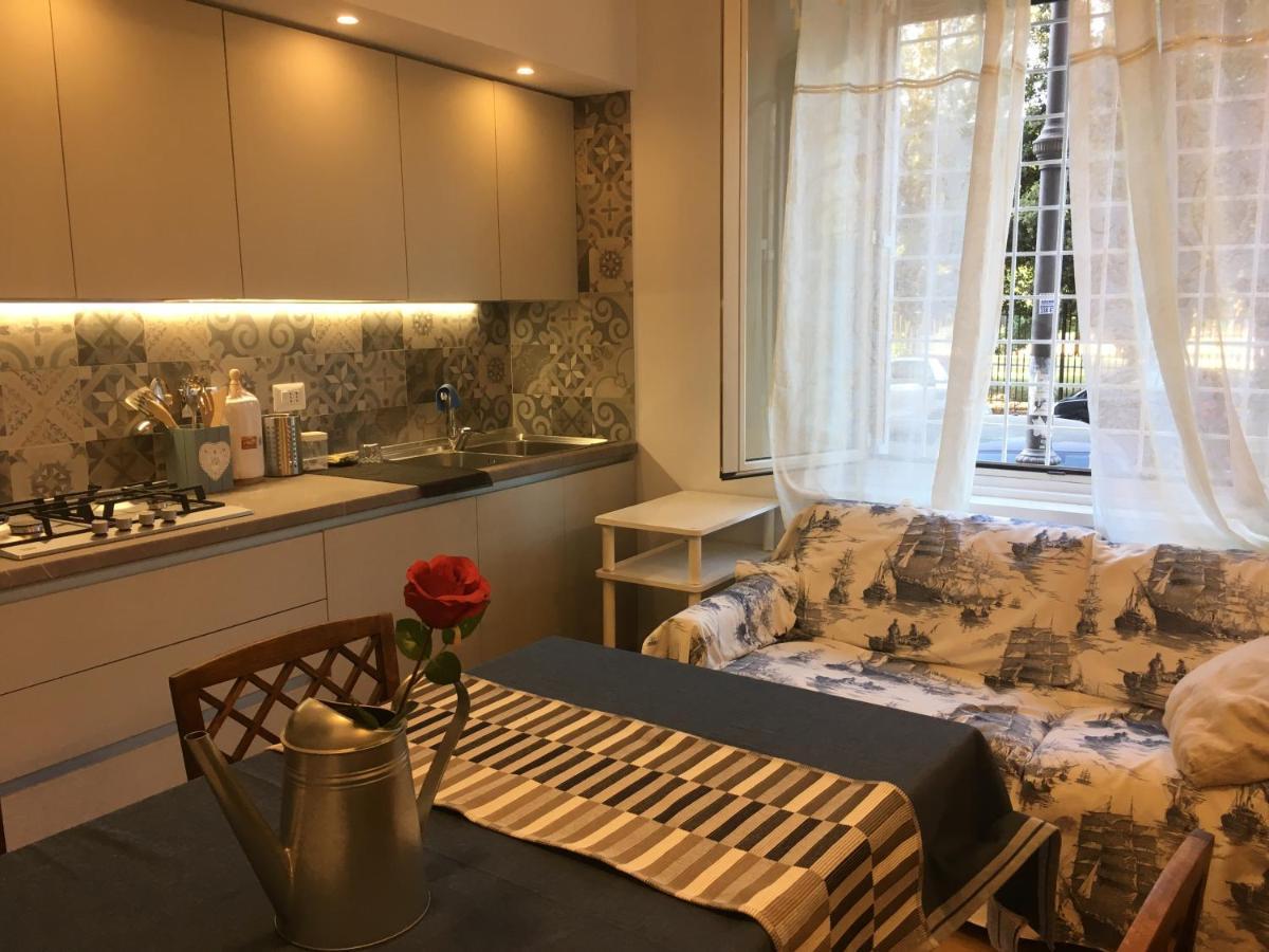 Brezza Marina Apartment โรม ภายนอก รูปภาพ
