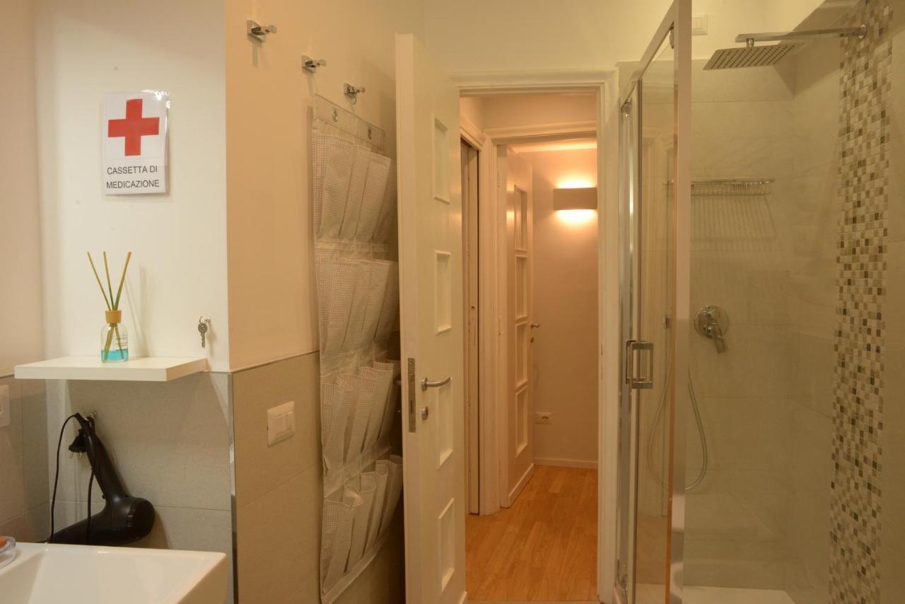 Brezza Marina Apartment โรม ภายนอก รูปภาพ