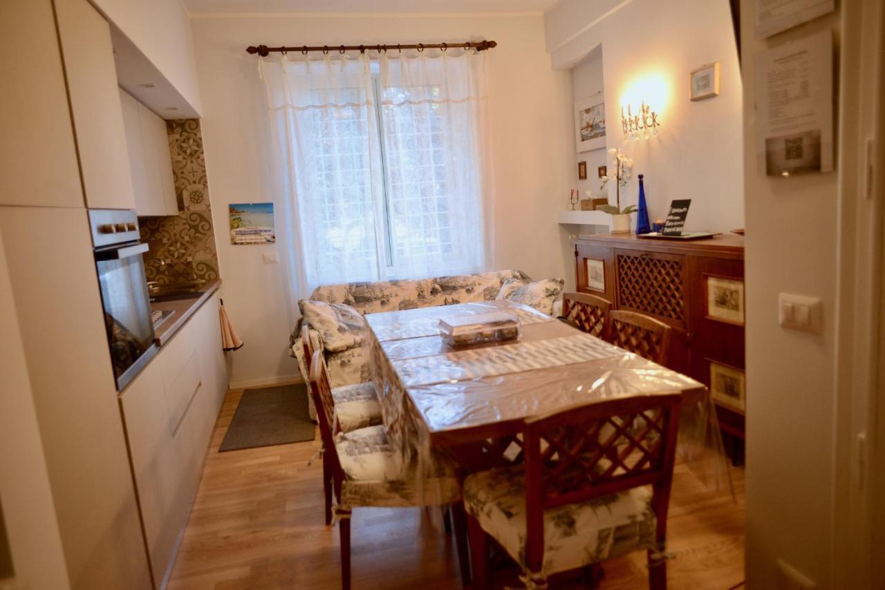 Brezza Marina Apartment โรม ภายนอก รูปภาพ