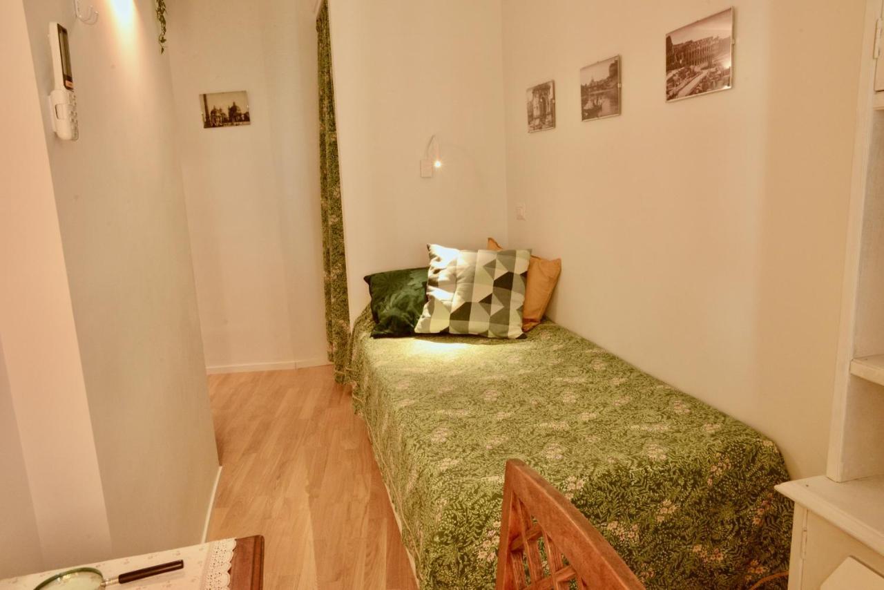 Brezza Marina Apartment โรม ภายนอก รูปภาพ