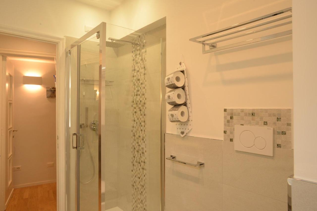 Brezza Marina Apartment โรม ภายนอก รูปภาพ